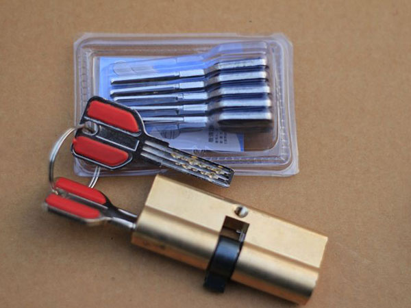 瓯海24小时上门开锁公司